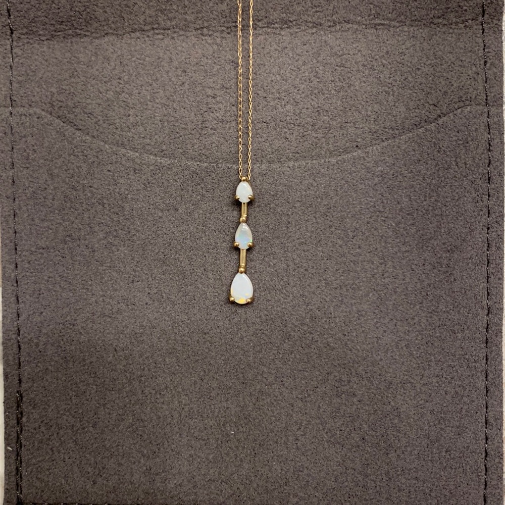 Opal necklace